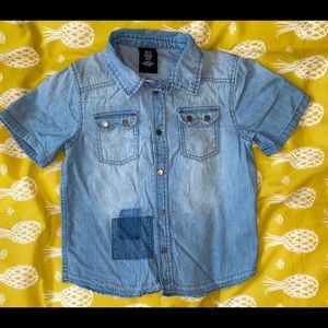 H&M Jean short sleeve shirt | Boys Size 5T-6T